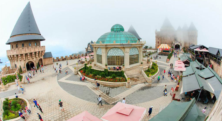 ba na hills french village