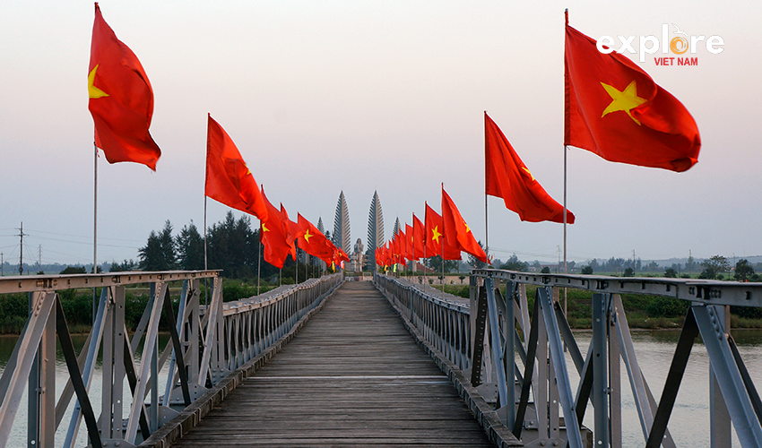 Hien-Luong-Bridge