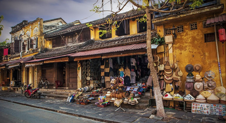 Best Time to visit Hoi An Vietnam 